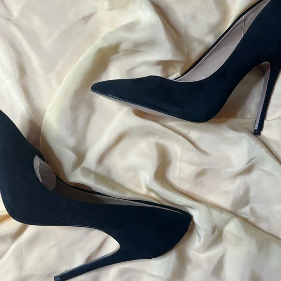 Sam Edelman - DANNA POINTED TOE HEEL in black suede, size 6 M - Picture 5 of 8